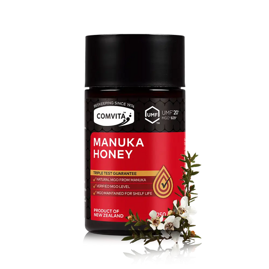 Comvita UMF 20+ Manuka Honey with jar and Manuka flowers